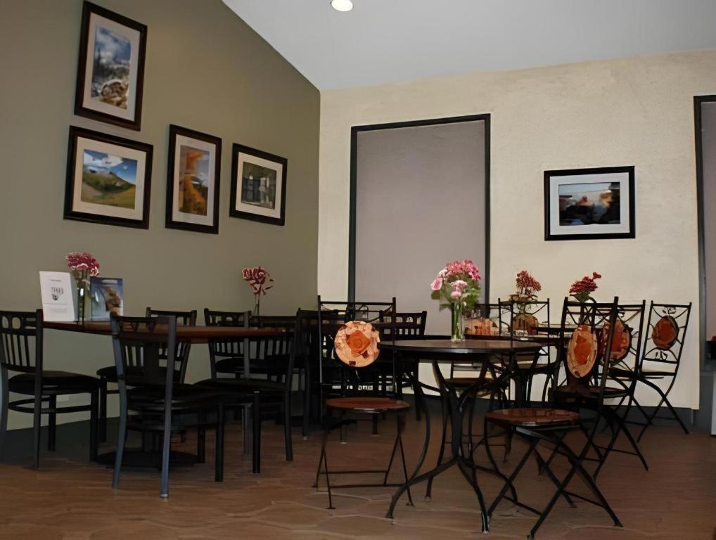 Baymont By Wyndham Grand Junction Μοτέλ Εξωτερικό φωτογραφία